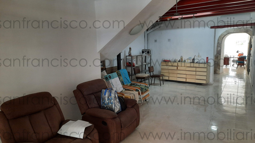 1 BañoBathrooms,Local,En Alquiler,1135